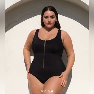 Artesands Woman's Plus Size Sculpt Fuseli One Piece Swimsuit